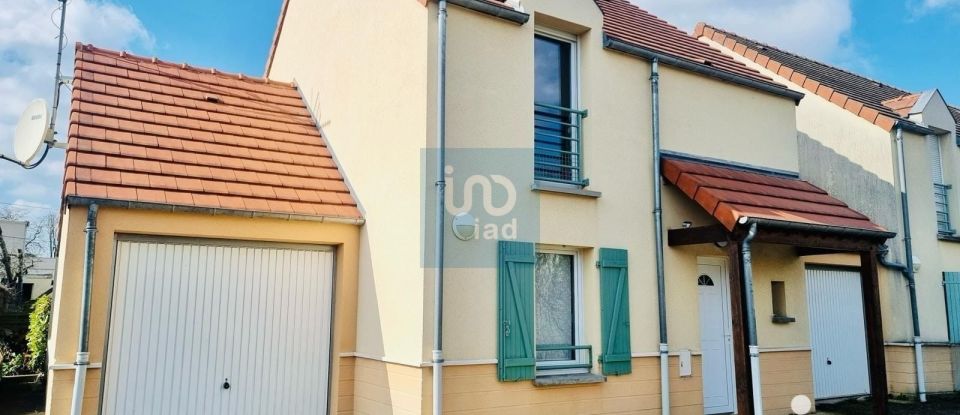 Traditional house 4 rooms of 75 m² in Melun (77000)