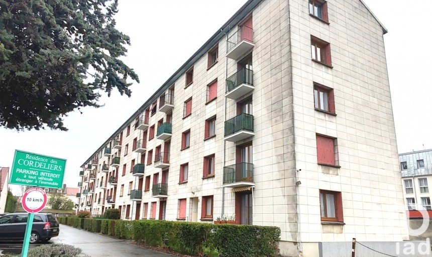 Apartment 3 rooms of 66 m² in Meaux (77100)