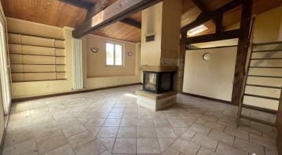 House 6 rooms of 147 m² in Marboué (28200)