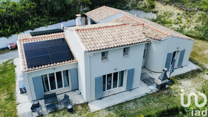 Traditional house 5 rooms of 141 m² in Pierrefeu (06910)