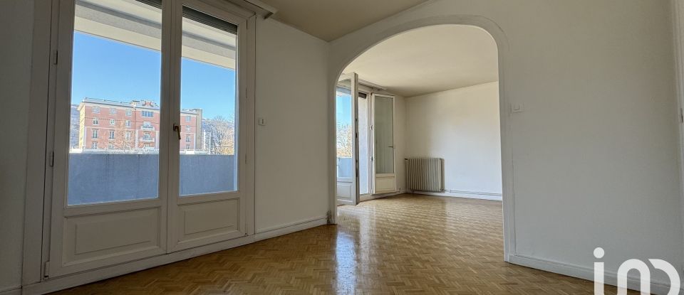 Appartement 4 pièces de 82 m² à Grenoble (38100)