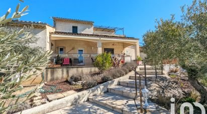 Traditional house 7 rooms of 246 m² in Oraison (04700)