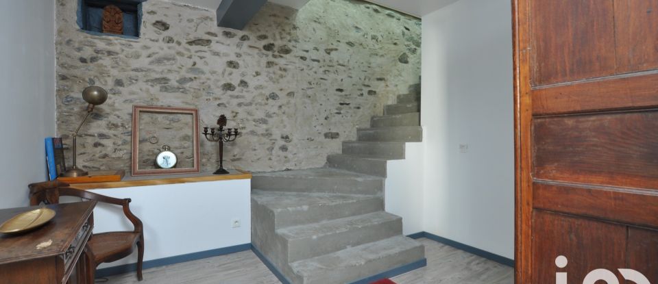 Maison 6 pièces de 217 m² à Prades (66500)