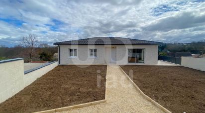House 5 rooms of 119 m² in Domérat (03410)