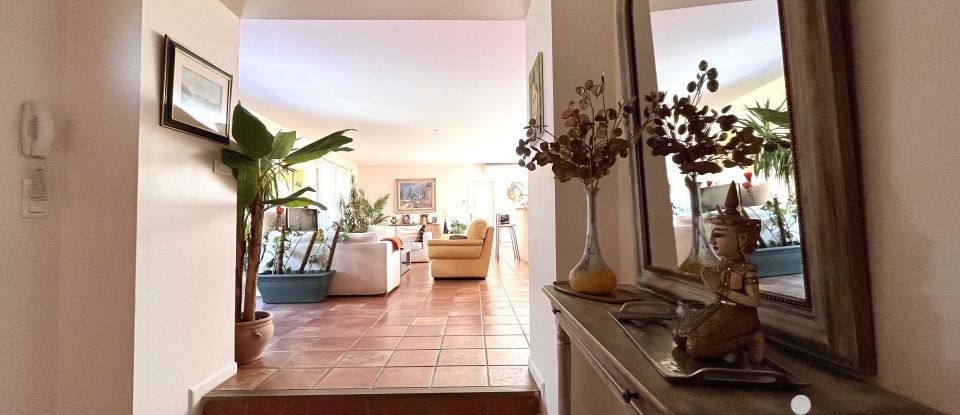 Traditional house 6 rooms of 170 m² in Béziers (34500)