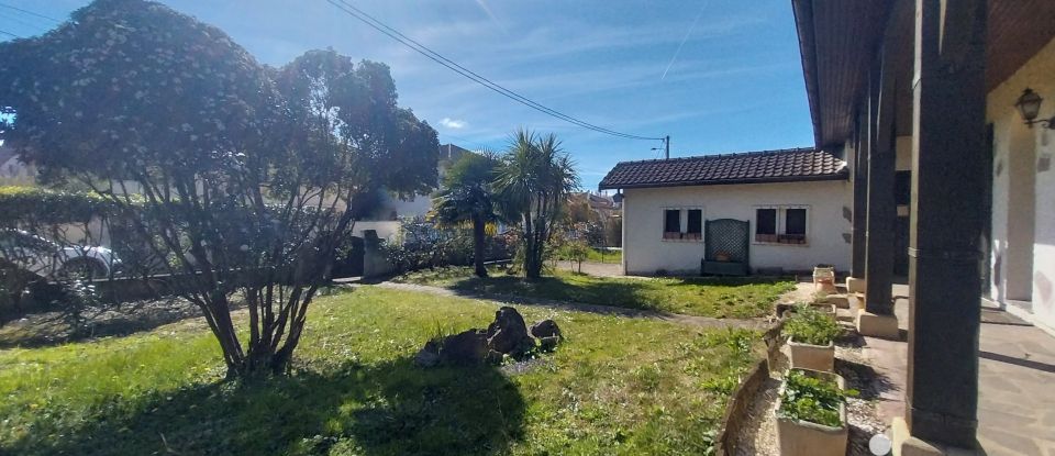 House 4 rooms of 88 m² in Séméac (65600)