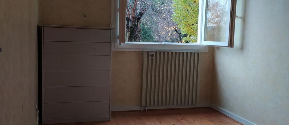 Apartment 5 rooms of 95 m² in Firminy (42700)