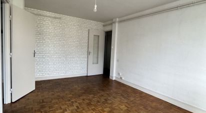 Appartement 3 pièces de 55 m² à Bourges (18000)