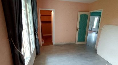 House 6 rooms of 140 m² in Gamaches (80220)