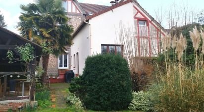 House 7 rooms of 160 m² in Grand-Couronne (76530)