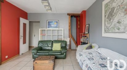 Appartement 3 pièces de 58 m² à Ivry-sur-Seine (94200)