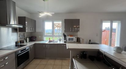 House 5 rooms of 84 m² in Gisors (27140)