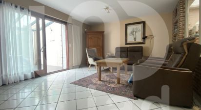 House 6 rooms of 135 m² in Linselles (59126)