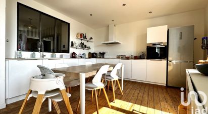 Apartment 3 rooms of 70 m² in Nantes (44000)
