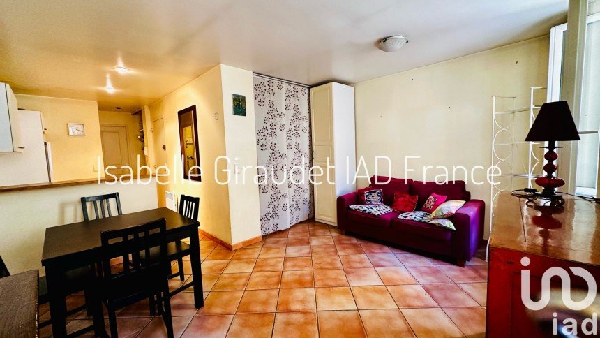 Apartment 2 rooms of 31 m² in Sanary-sur-Mer (83110)