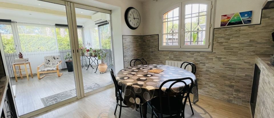 Traditional house 7 rooms of 200 m² in Saint-Raphaël (83700)