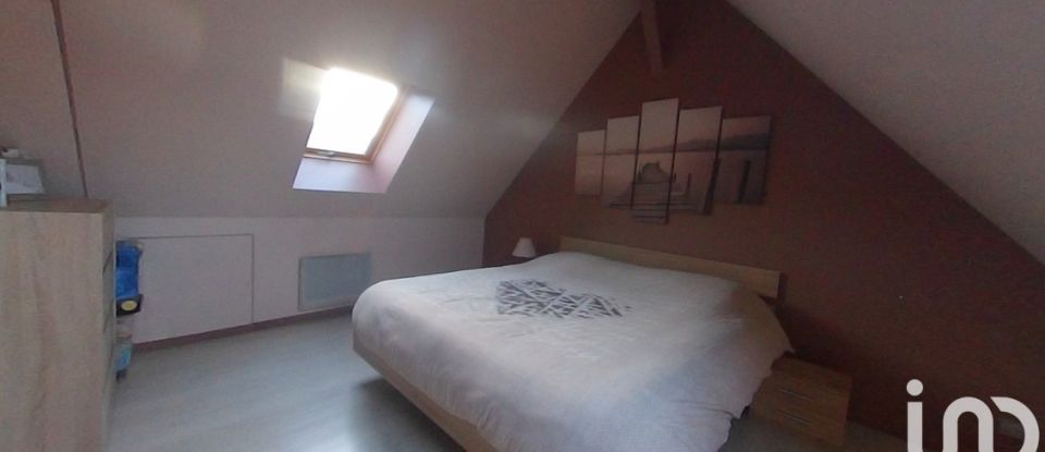 Triplex 4 rooms of 66 m² in Bornel (60540)