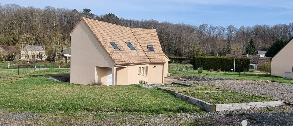 Traditional house 6 rooms of 146 m² in Marçon (72340)