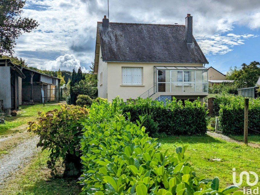 House 4 rooms of 74 m² in Sévérac (44530)