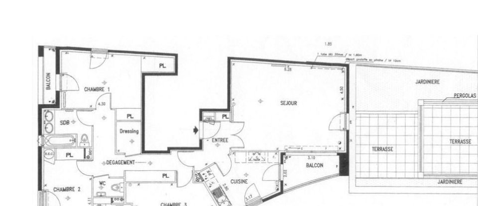 Appartement 4 pièces de 106 m² à Suresnes (92150)