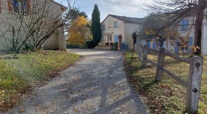 House 30 rooms of 625 m² in Puylaurens (81700)