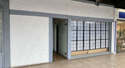 Retail property of 80 m² in Breuillet (91650)