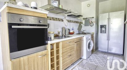 Apartment 2 rooms of 53 m² in Les Mureaux (78130)
