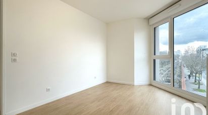Appartement 3 pièces de 56 m² à Ivry-sur-Seine (94200)