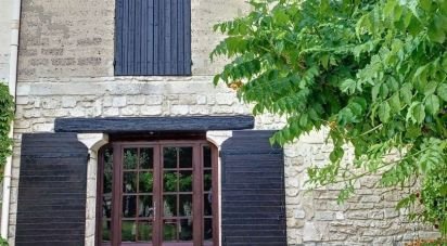 Maison 6 pièces de 200 m² à Beaucaire (30300)