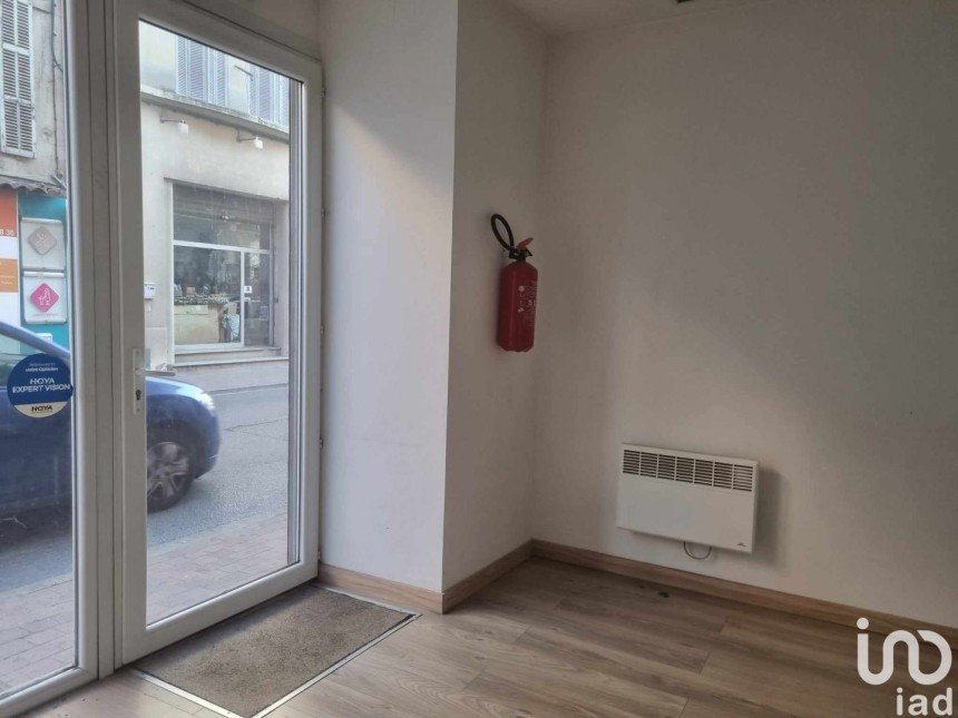 Appartement 2 pièces de 54 m² à Roquevaire (13360)