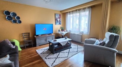 Apartment 3 rooms of 86 m² in Cusset (03300)
