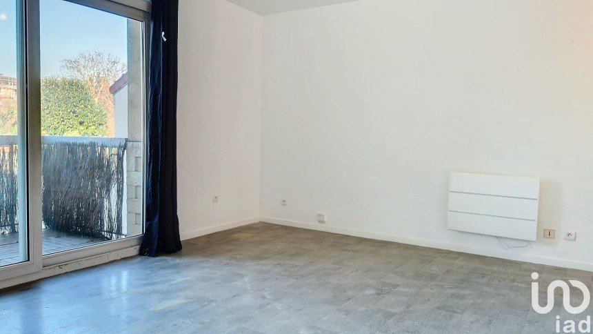 Appartement 1 pièce de 26 m² à Montmagny (95360)
