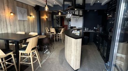 Bar of 55 m² in GOURETTE (64440)