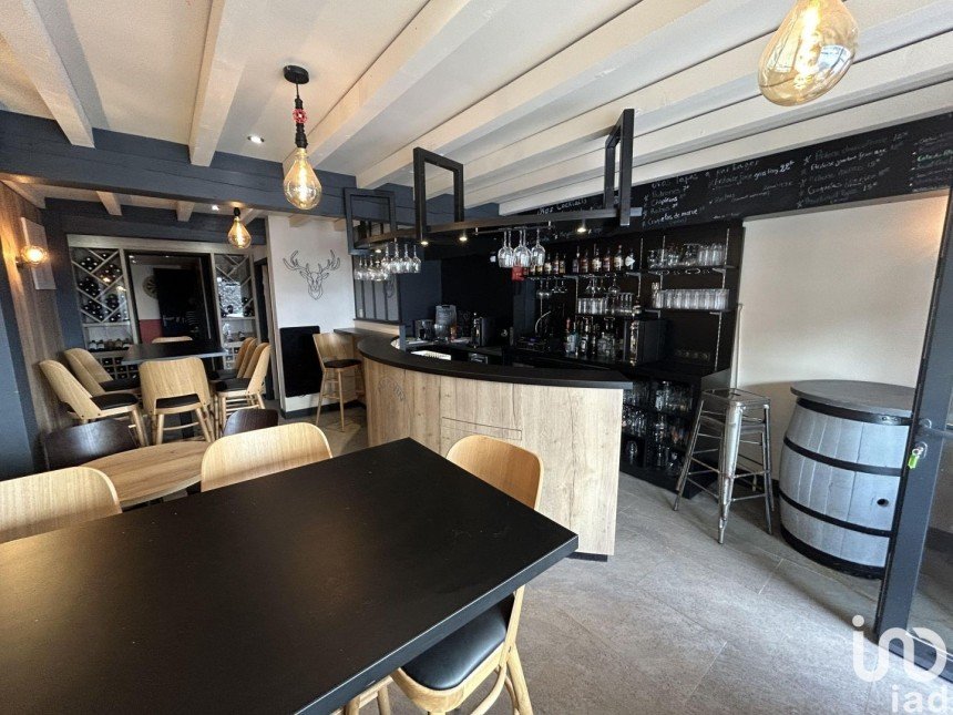 Bar of 55 m² in GOURETTE (64440)