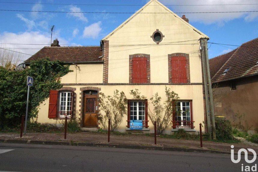 Maison 5 pièces de 100 m² à Saint-Aubin-sur-Yonne (89300)