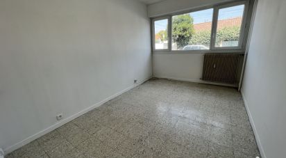 Apartment 3 rooms of 62 m² in Nîmes (30000)
