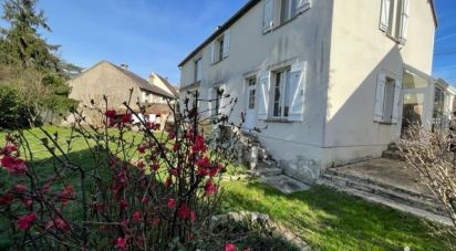 House 8 rooms of 180 m² in Bourron-Marlotte (77780)