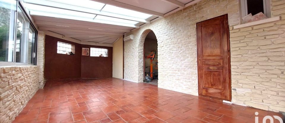 Maison 8 pièces de 194 m² à Châteauroux (36000)