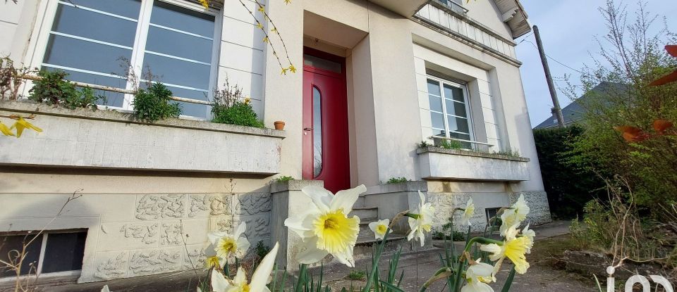House 8 rooms of 194 m² in Châteauroux (36000)
