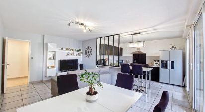 Appartement 3 pièces de 80 m² à Décines-Charpieu (69150)