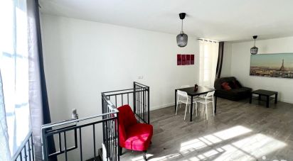 Appartement 2 pièces de 65 m² à Paris (75017)