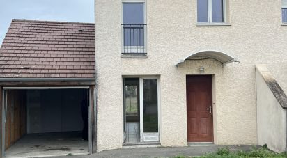 House 4 rooms of 73 m² in Autun (71400)