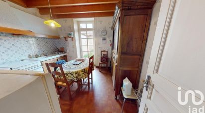 Town house 7 rooms of 149 m² in Matha (17160)