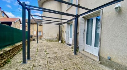 House 9 rooms of 178 m² in Beaurepaire (38270)