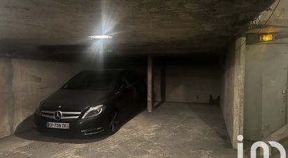 Parking/garage/box de 13 m² à Paris (75017)