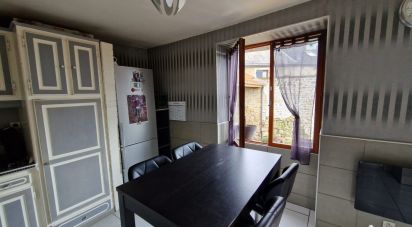 House 4 rooms of 85 m² in Les Septvallons (02160)