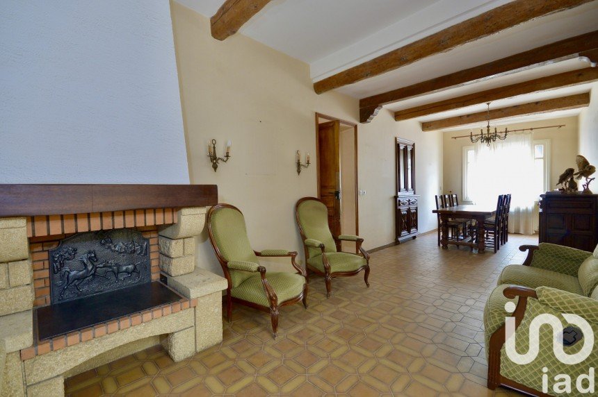 Village house 10 rooms of 163 m² in Camplong-d'Aude (11200)