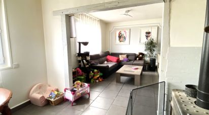 House 4 rooms of 63 m² in Maillebois (28170)
