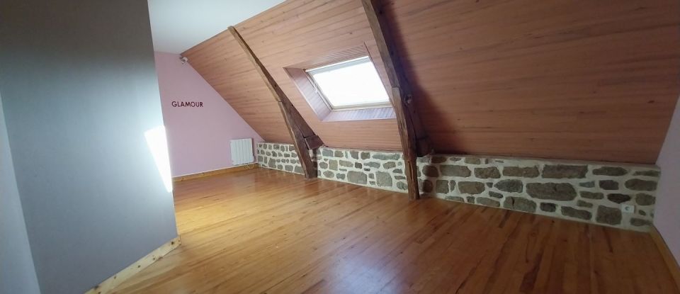 House 7 rooms of 185 m² in Fougères (35300)