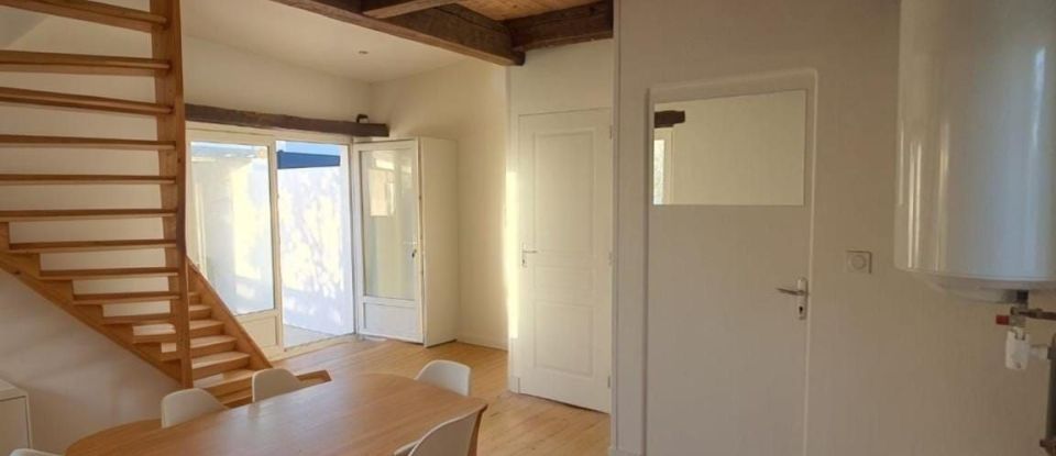 Maison 2 pièces de 30 m² à Quiberon (56170)
